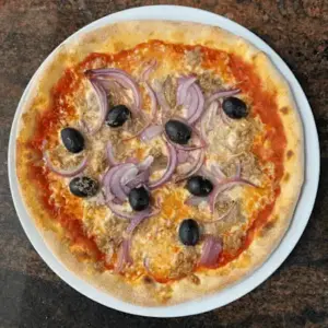 Pizza Al Tonno