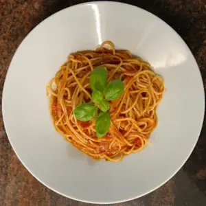 Spaghetti al Pomodoro